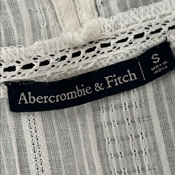 Abercrombie & Fitch Off White Embroidered Blouse - Picture 2 of 7